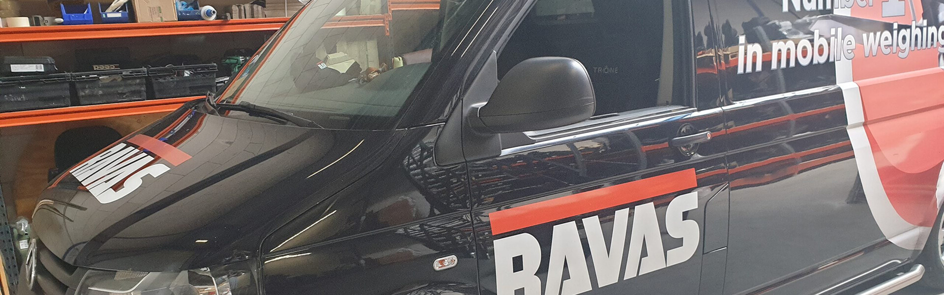 TRÔNE Seating stoel in bestelwagens